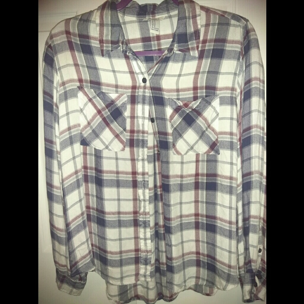 NWOT Maroon and navy plaid shirt